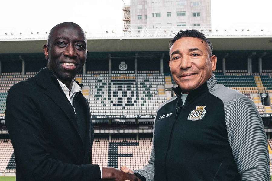 Lito Vidigal estreia-se com o Estrela da Amadora