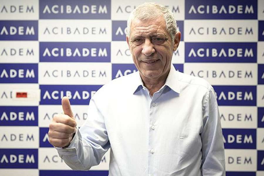 Fernando Santos apresentado no Besiktas