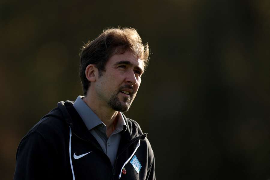 Jocelyn Prêcheur licencié de son poste d'entraîneur de London City Lionesses Jocelyn Prêcheur licencié de son poste d'entraîneur de London City Lionesses