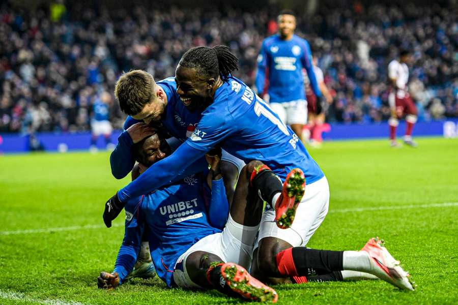 Rangers bounce back to beat Saints amid fan walkout protest