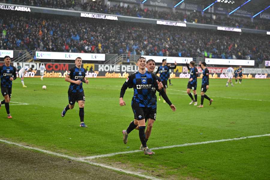 Nick Bätzner bejubelt seinen Treffer zum zwischenzeitlichen 3:1