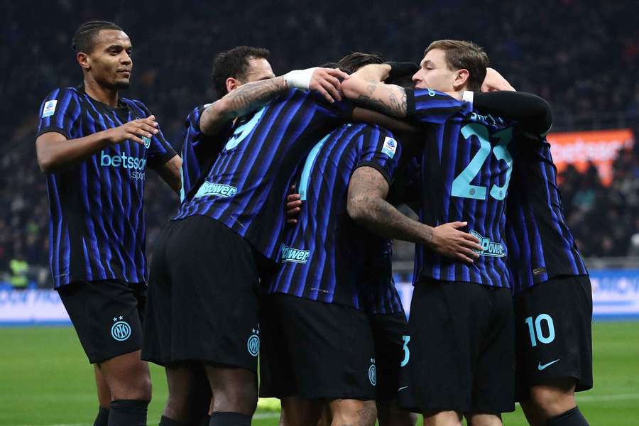 L'Inter celebra uno dei quattro gol segnati lo scorso fine settimana contro il Como