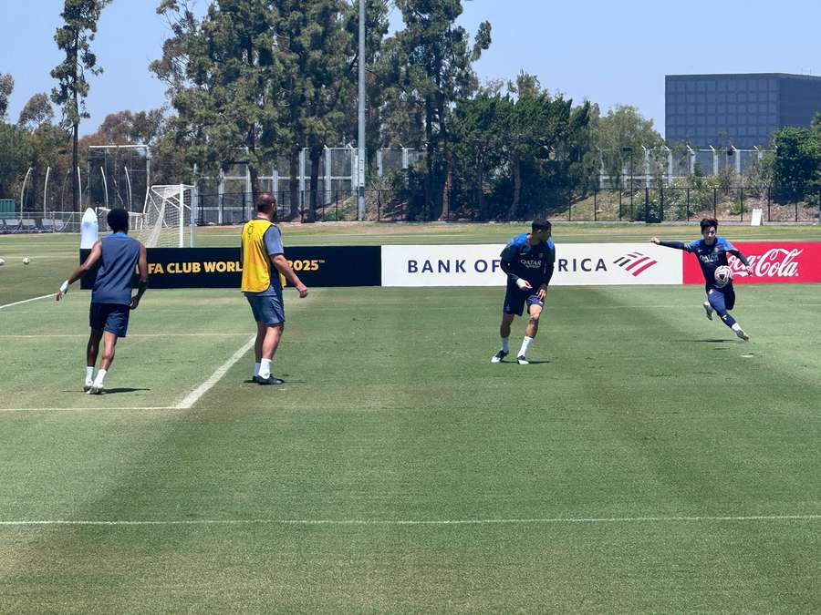 Il PSG si allena Il PSG si allena