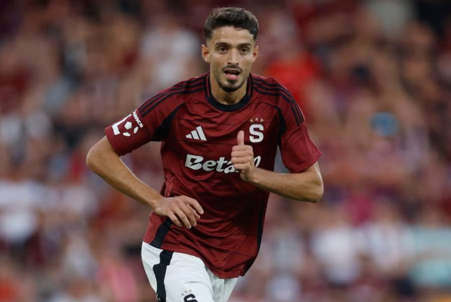 Sparťan Albion Rrahmani nechybí v Hradci v sestavě Pražanů.