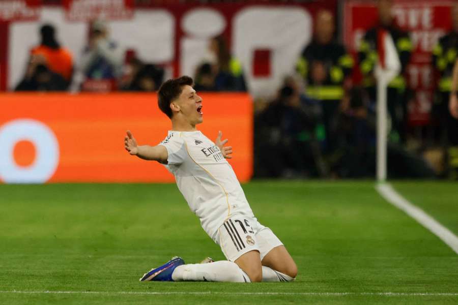 Guler przerywa milczenie po odpadnięciu Realu Madryt z Ligi Mistrzów Guler przerywa milczenie po odpadnięciu Realu Madryt z Ligi Mistrzów