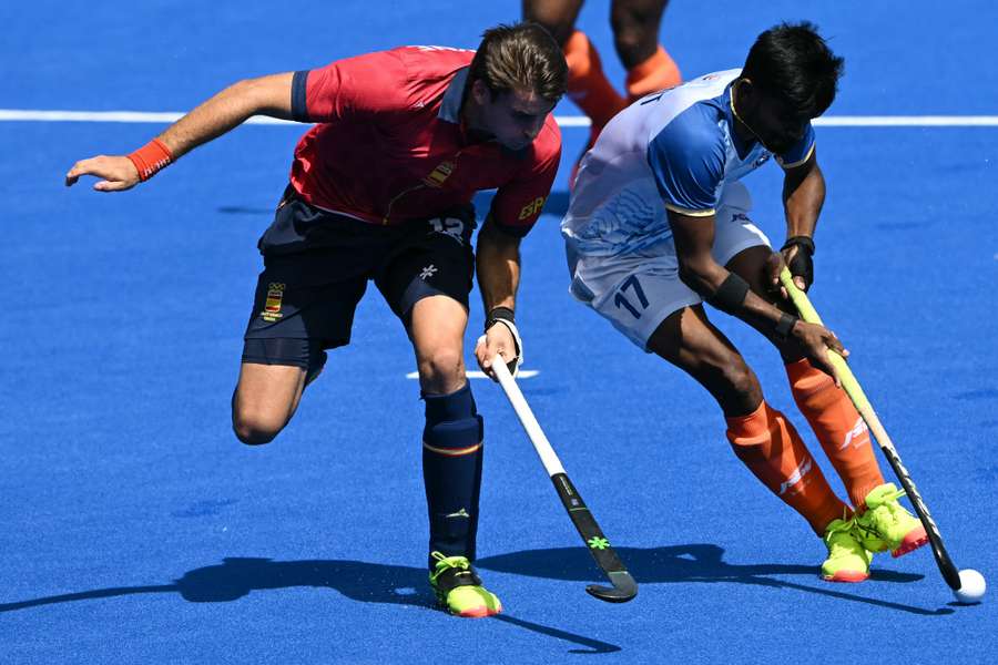 España queda cuarta en hockey hierba masculino