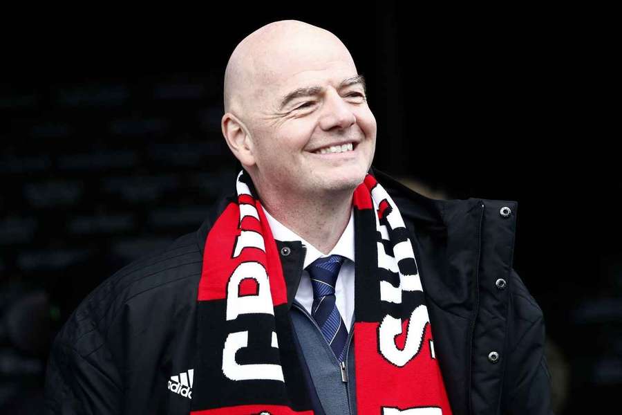 Gianni Infantino muss sich scharfe Kritik anhören.