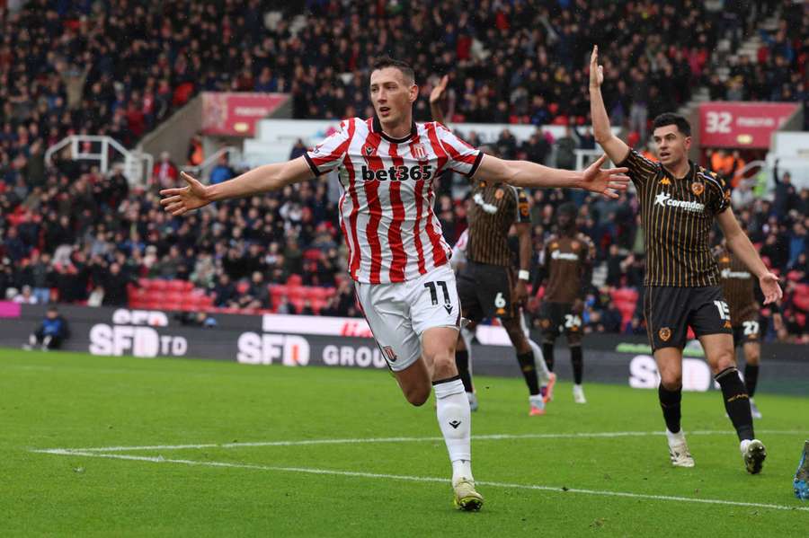 Boženík sa teší z gólu na pôde Hullu.