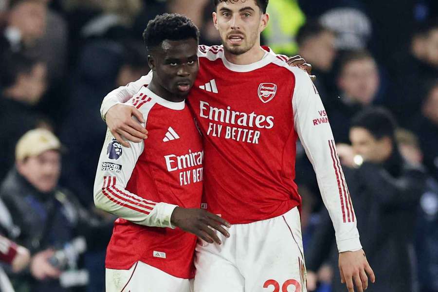 Arteta adds Bonaventure Yetna (15) to senior Arsenal training