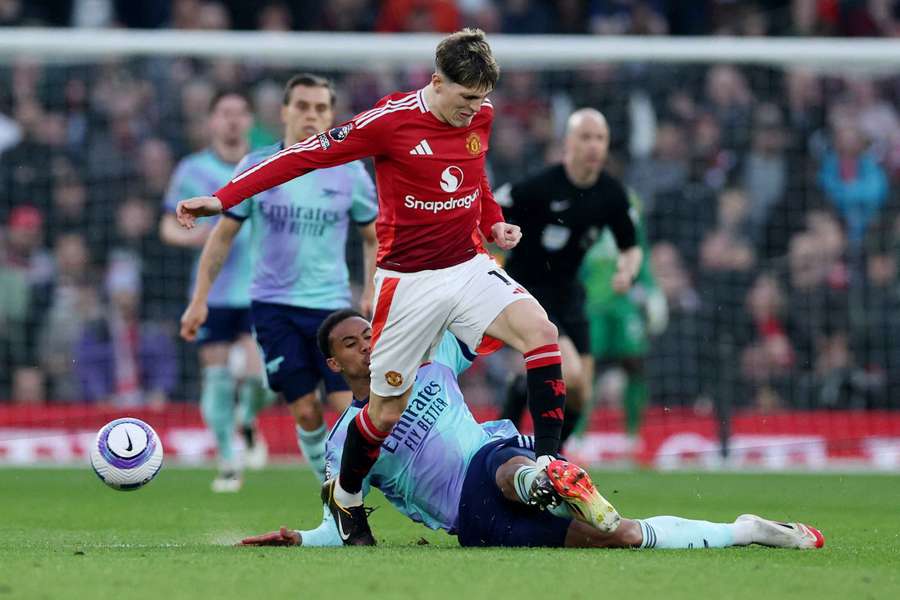 Garnacho competing with Saliba