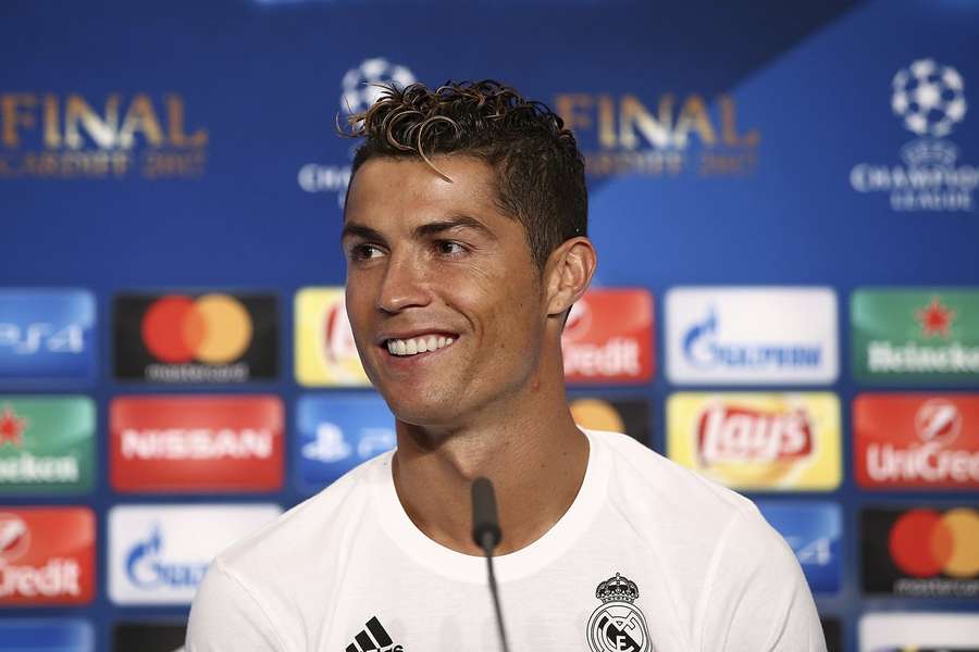 Cristiano Ronaldo werd in Engeland voor twee wedstrijden geschorst