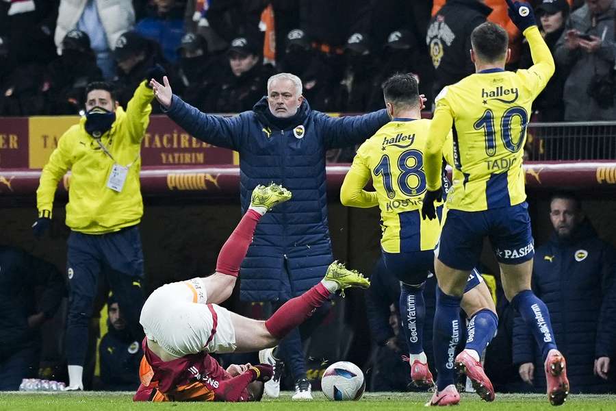 Head coach Jose Mourinho of Fenerbahce