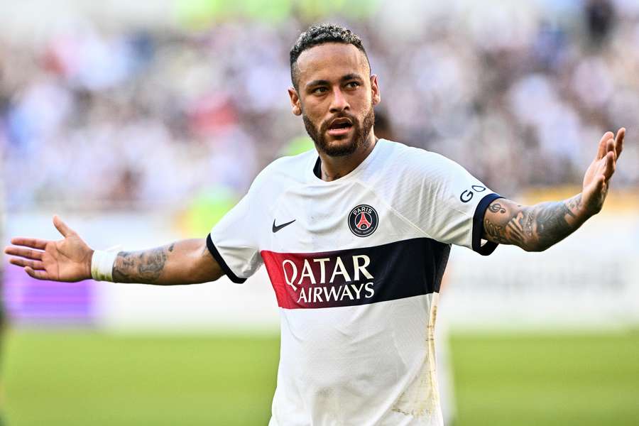 La rabbia del padre di Neymar dopo le voci di addio del figlio dal PSg