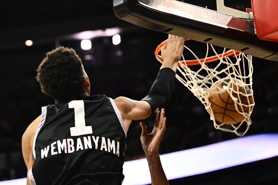 Victor Wembanyama überzeugt im zweiten NBA-Summer-League-Spiel.