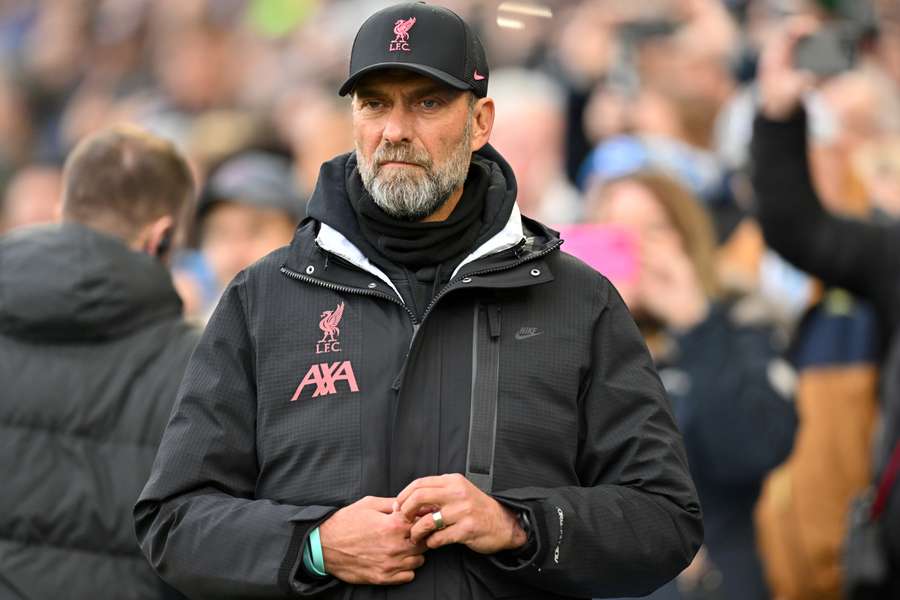 Jurgen Klopp looks on dejected during the match between Brighton and Liverpool 