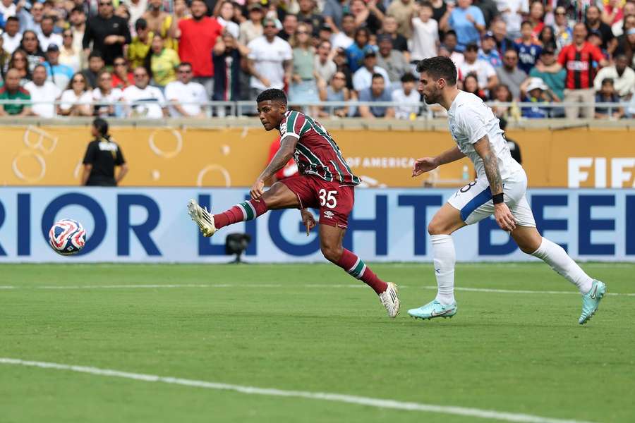 Fluminense's Hercules scores his team's second goal in the Club World Cup 2025 quarter-final against Al Hilal.