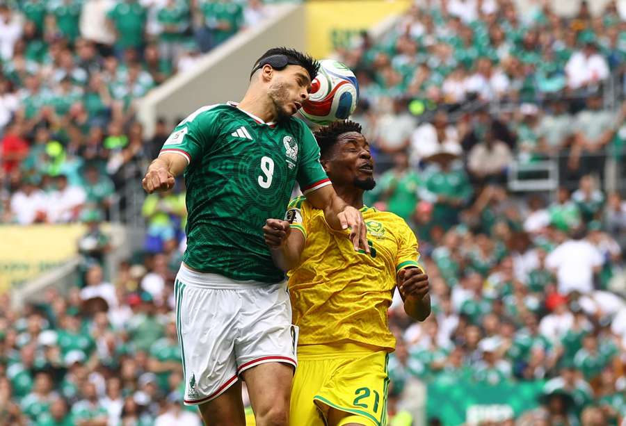 O México dominou a África do Sul na maior parte do tempo O México dominou a África do Sul na maior parte do tempo