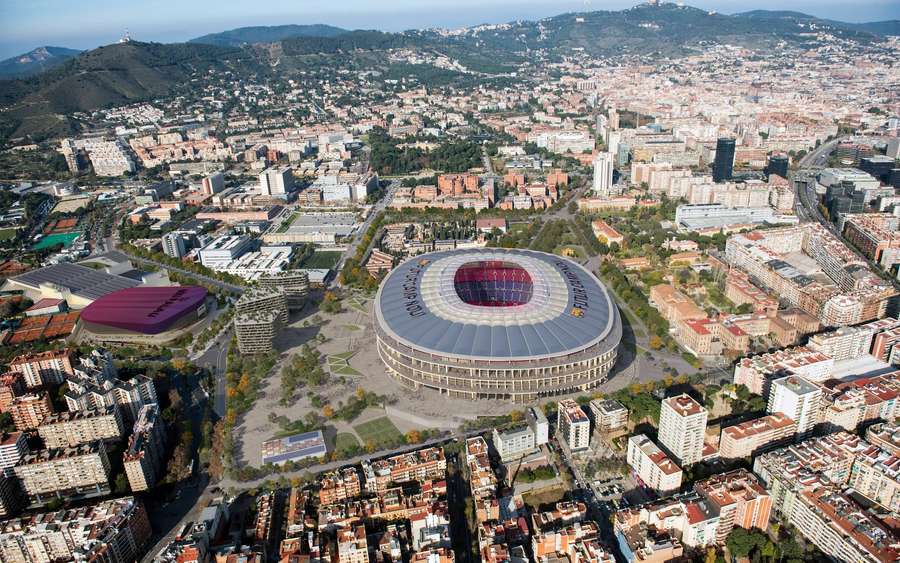 A vista aérea do projeto do novo Camp Nou