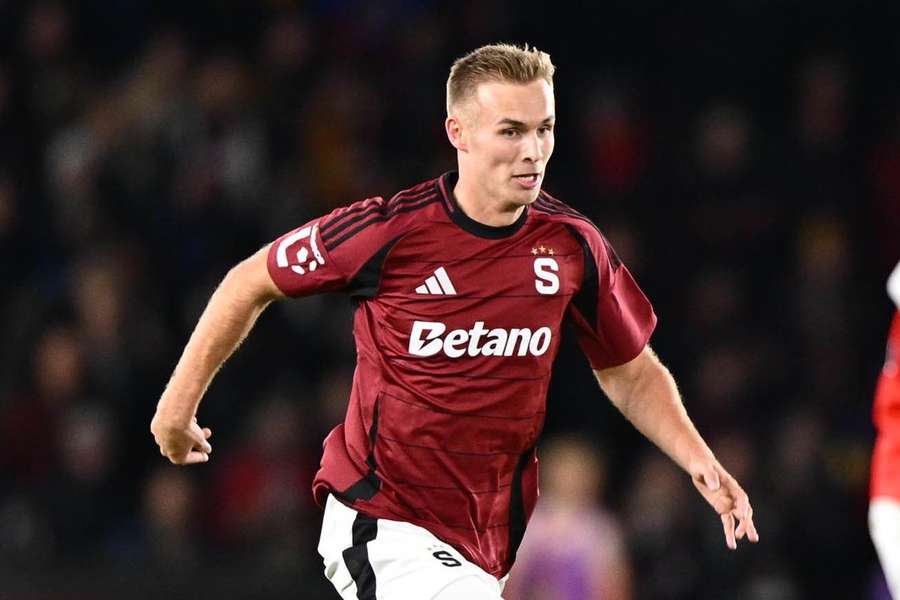 Mannsverk by mohl ve Spartě zůstat natrvalo, Ajax se ho chce zbavit.
