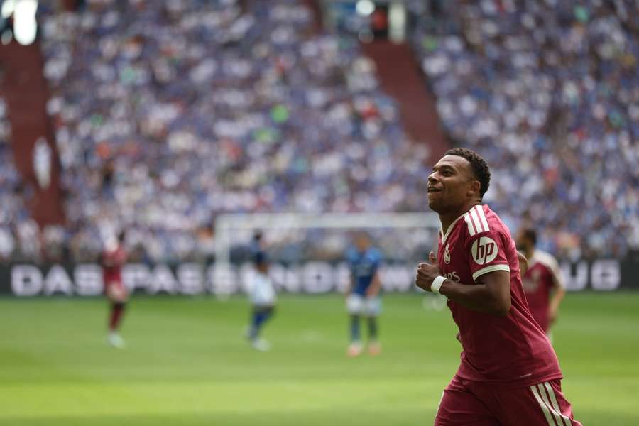 Mbappé markierte das 1:0 in der Arena auf Schalke Mbappé markierte das 1:0 in der Arena auf Schalke