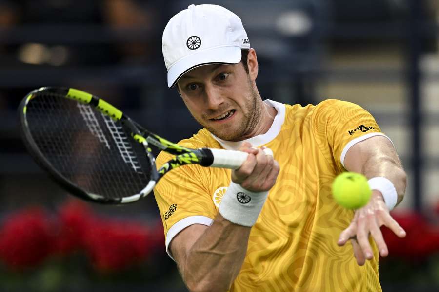 Botic van de Zandschulp neemt het in de tweede ronde van het masterstoernooi van Indian Wells op tegen de Belarus Ilja Ivasjka