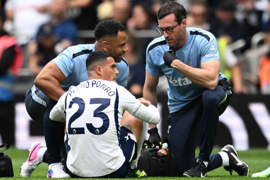 Pedro Porro foi substituído no jogo do Tottenham neste sábado (20) Pedro Porro foi substituído no jogo do Tottenham neste sábado (20)