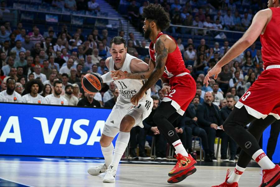 Mario Hezonja ante Tyler Dorsey