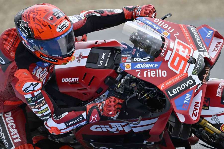 Marc Márquez in der Kurve.