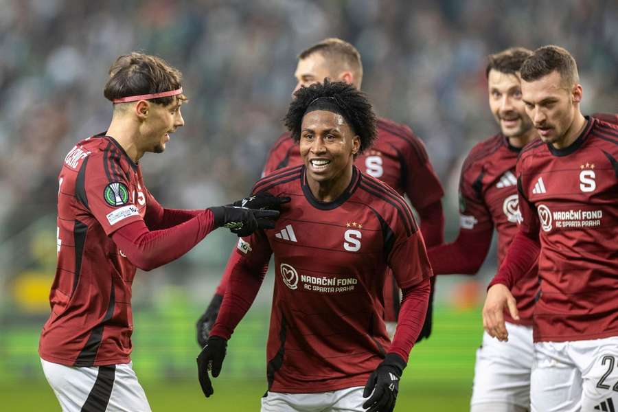 Radost sparťanů po trefě Angela Preciada.