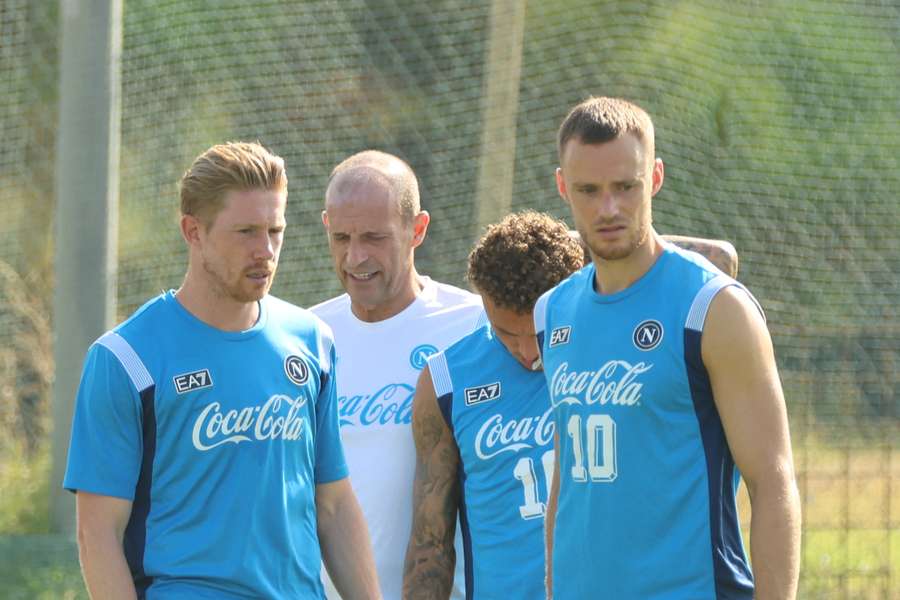 De Bruyne, Allegri, Lang e Beukema in allenamento De Bruyne, Allegri, Lang e Beukema in allenamento