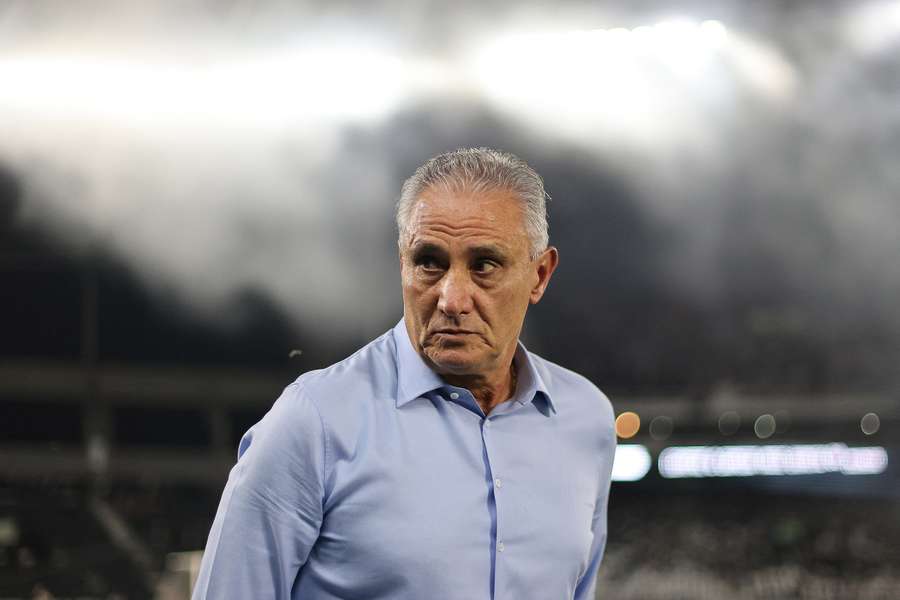 Tite não levava 4 gols em um jogo há mais de uma década