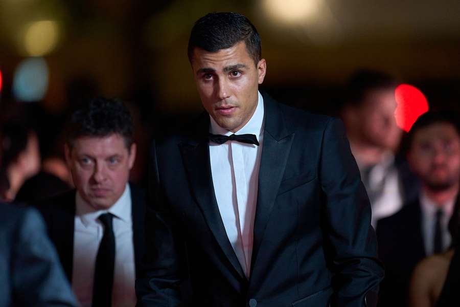 Rodri, a su llegada a la gala de París