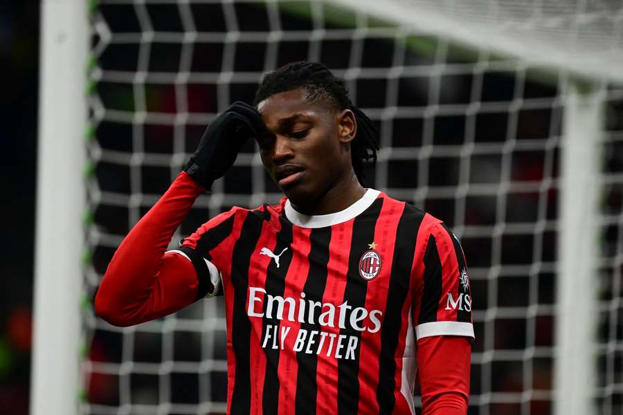 Rafael Leão passou em branco na partida deste sábado (11), em Milão