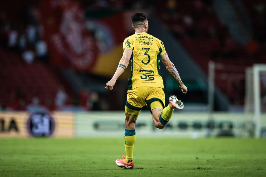 Mirassol abriu o placar logo nos primeiros minutos de jogo Mirassol abriu o placar logo nos primeiros minutos de jogo