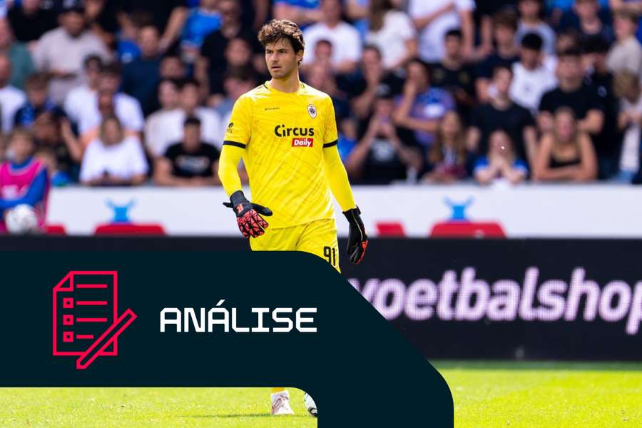 Senne Lammens enquanto jogava pelo Royal Antwerp contra o Genk