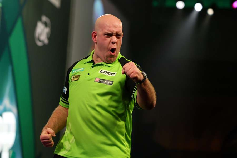 Campeonato do Mundo de Dardos: Littler, Humphries, Van Gerwen ou uma ...