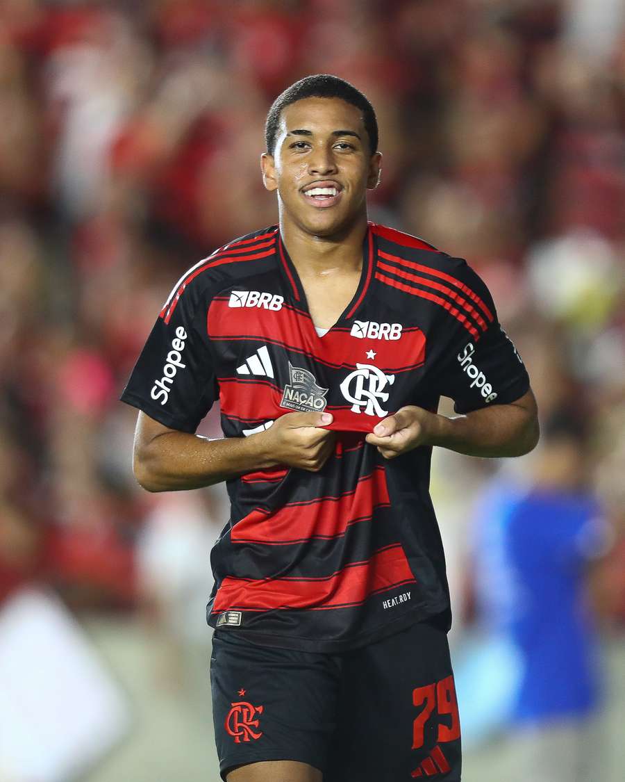 Joshua fez o gol da vitória do Flamengo sobre o Botafogo-PB Joshua fez o gol da vitória do Flamengo sobre o Botafogo-PB