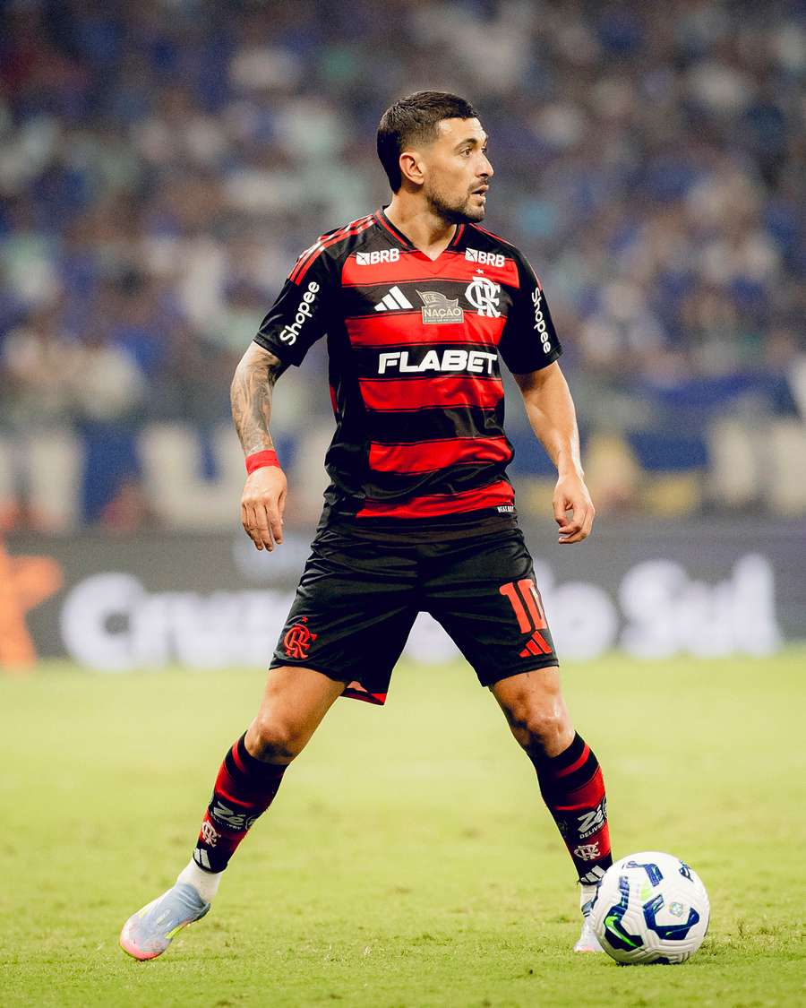 Flamengo está em 3º lugar no Brasileirão Flamengo está em 3º lugar no Brasileirão