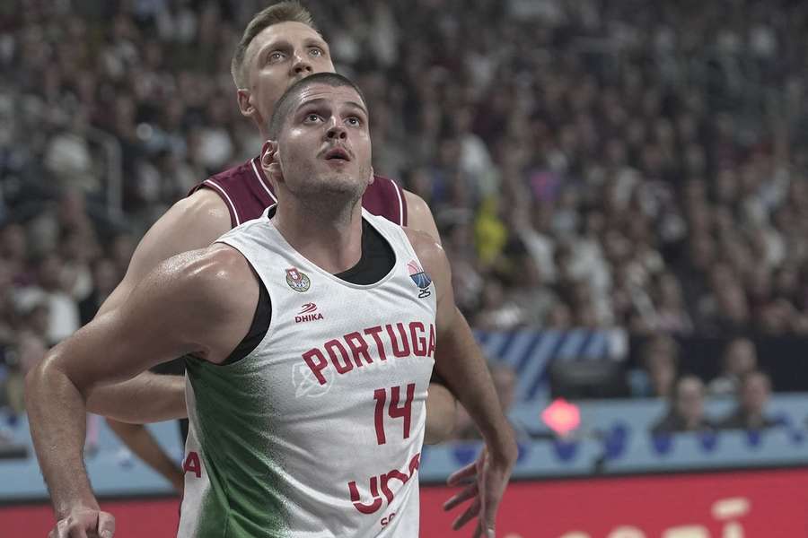 Daniel Relvão na partida com Letónia