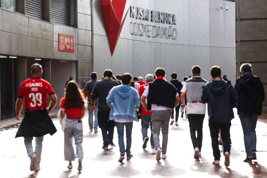 Segunda volta marcada para dia 8 de outubro Segunda volta marcada para dia 8 de outubro