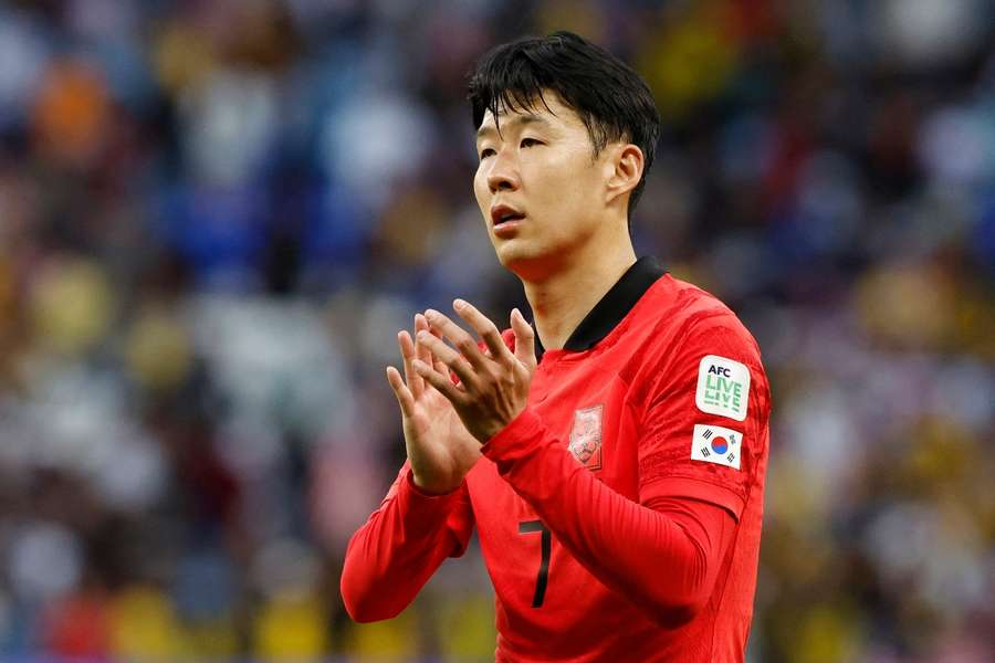 L'attaccante del Tottenham e della Repubblica di Corea Son affronta i sauditi nel prossimo turno