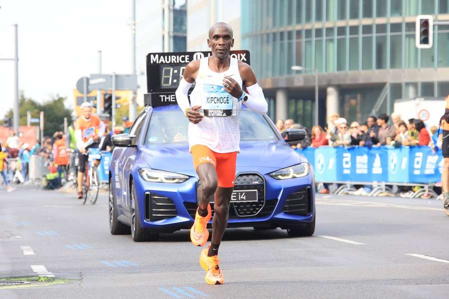 Eliud Kipchoge rent opnieuw marathon van Berlijn, de 'perfecte voorbereiding'