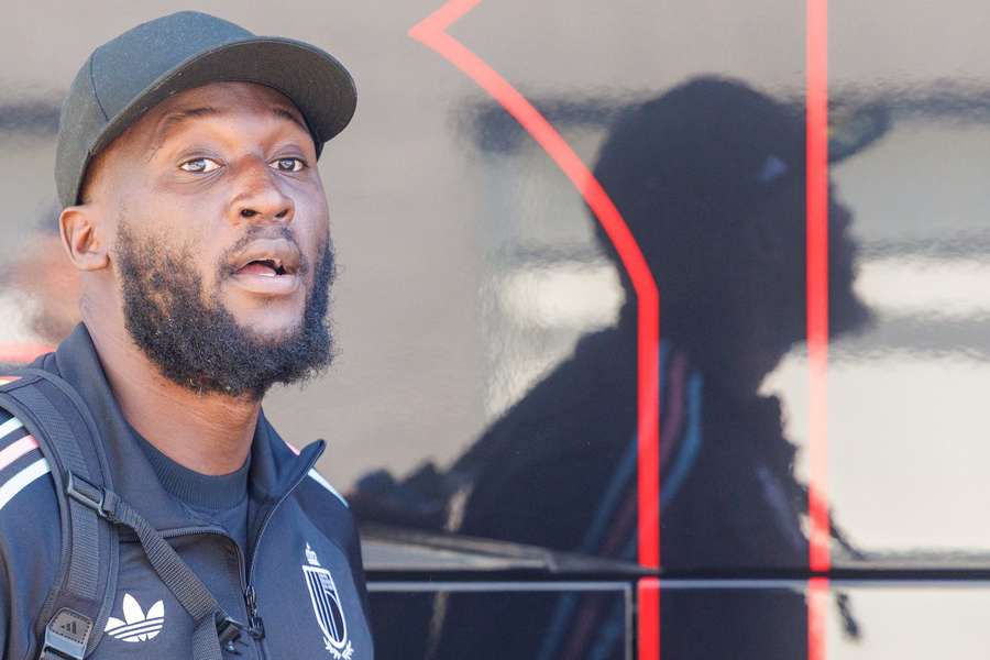 Napoli striker Romelu Lukaku open to Fenerbahce move Napoli striker Romelu Lukaku open to Fenerbahce move