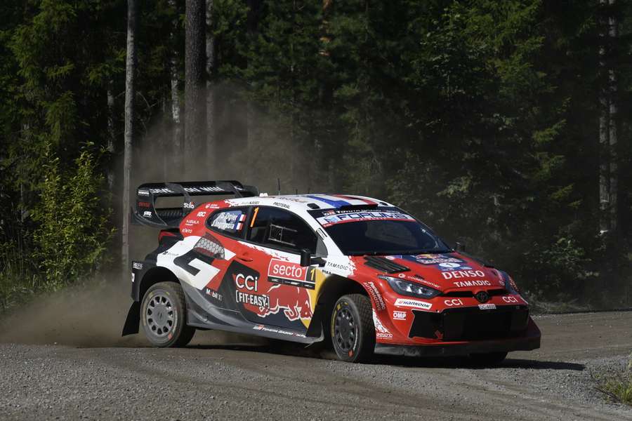 Ogier sofreu um acidente no passado sábado Ogier sofreu um acidente no passado sábado