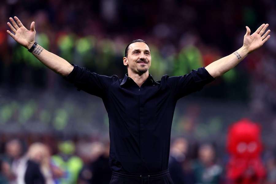 Ibrahimovic ajudou o Milan a ser campeão italiano na temporada 2021/2022