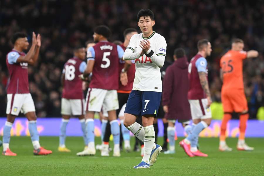 Tottenham Hotspur thuis onderuit tegen Aston Villa