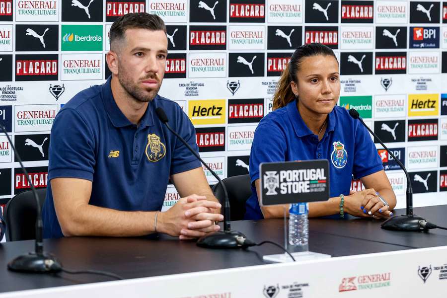 Daniel Chaves ao lado de Angeline Da Costa