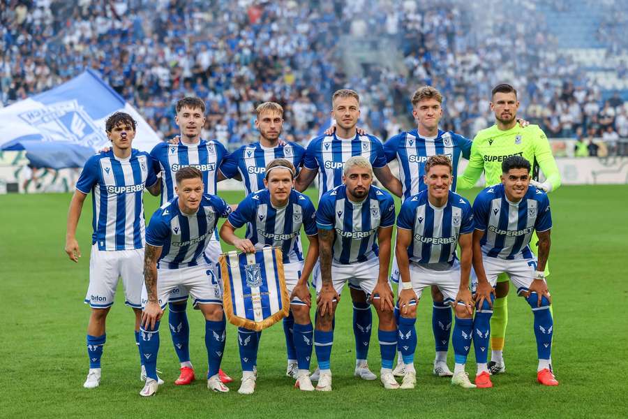 Piłkarze Lecha Poznania przed meczem play-off w eliminacjach Ligi Europy z FC Thun. Piłkarze Lecha Poznania przed meczem play-off w eliminacjach Ligi Europy z FC Thun.