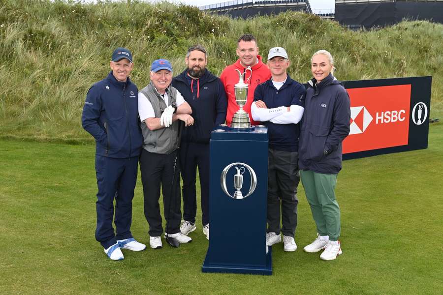 El capitán de la Ryder, Luke Donald, a la izquierda de la imagen
