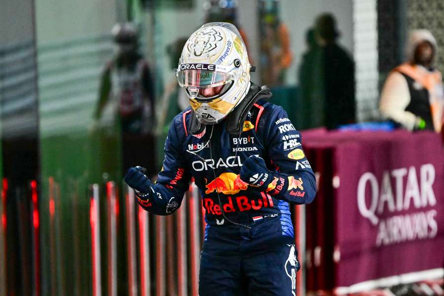 Verstappen comemora a pole position com fúria no Qatar